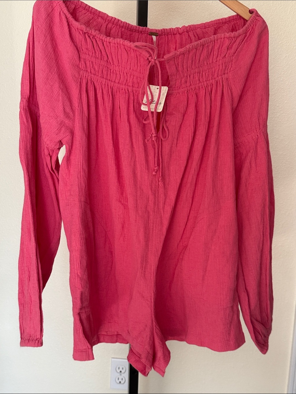 Women's Pink Long-Sleeve Peasant romper 🌷